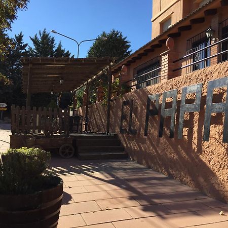 El Moli De Pontons Suites Con Jacuzzi Spa Exterior photo
